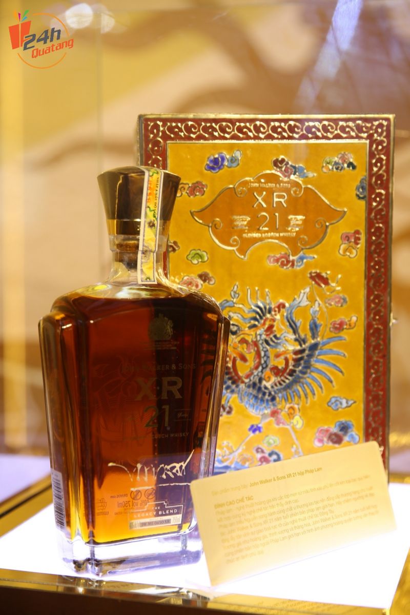Whisky giới hạn bản Pháp lam Huế Quatang24h.com.vn